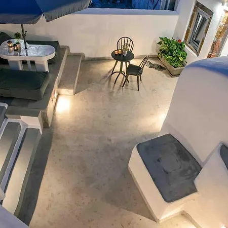 度假居 Evnoikon Ii Amazing Jacuzzi-cave House In 费拉