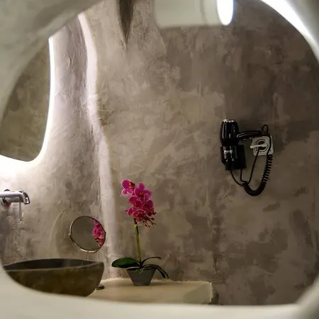 Hébergement de vacances Evnoikon Ii Amazing Jacuzzi-cave House In